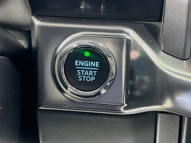 Used 2023 Ford F150 Lariat AWD/4WD image 19