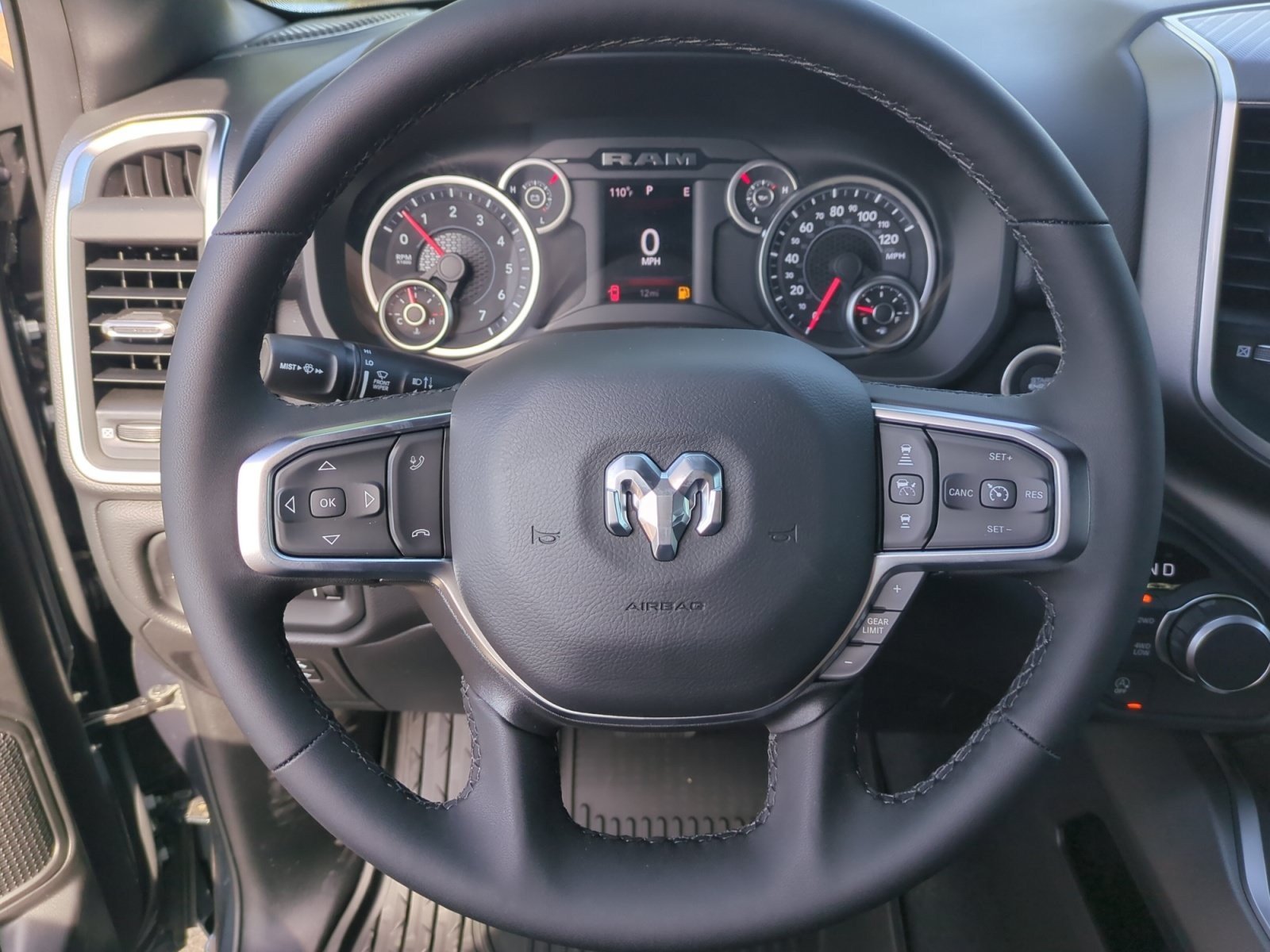 New 2026 RAM 1500 Big Horn AWD/4WD image 9