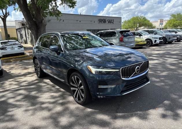 Certified 2023 Volvo XC60 B5 Ultimate w/ Climate Package AWD/4WD image 1