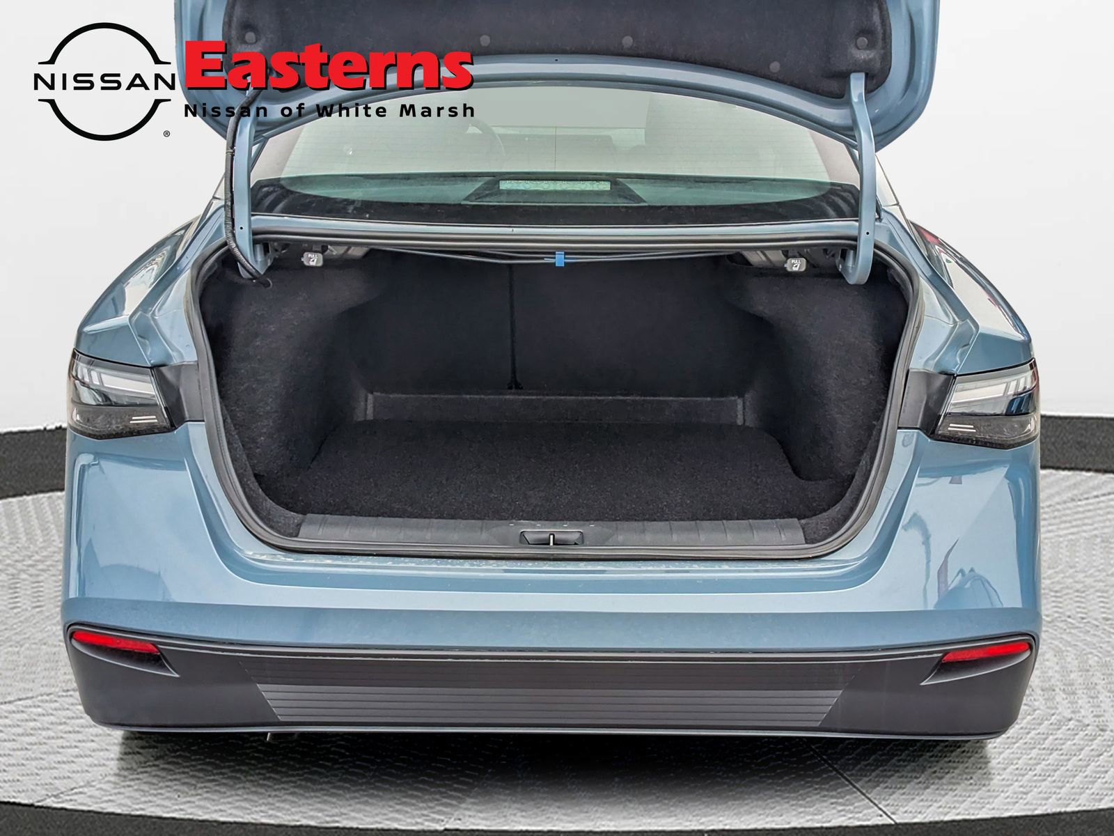 New 2026 Nissan Sentra SV w/ Floor Mat Package FWD image 10