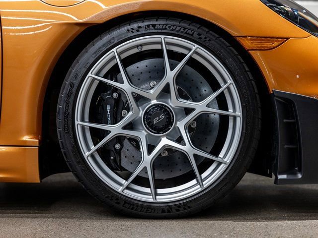 Certified 2025 Porsche 718 Boxster Spyder RS RWD image 21