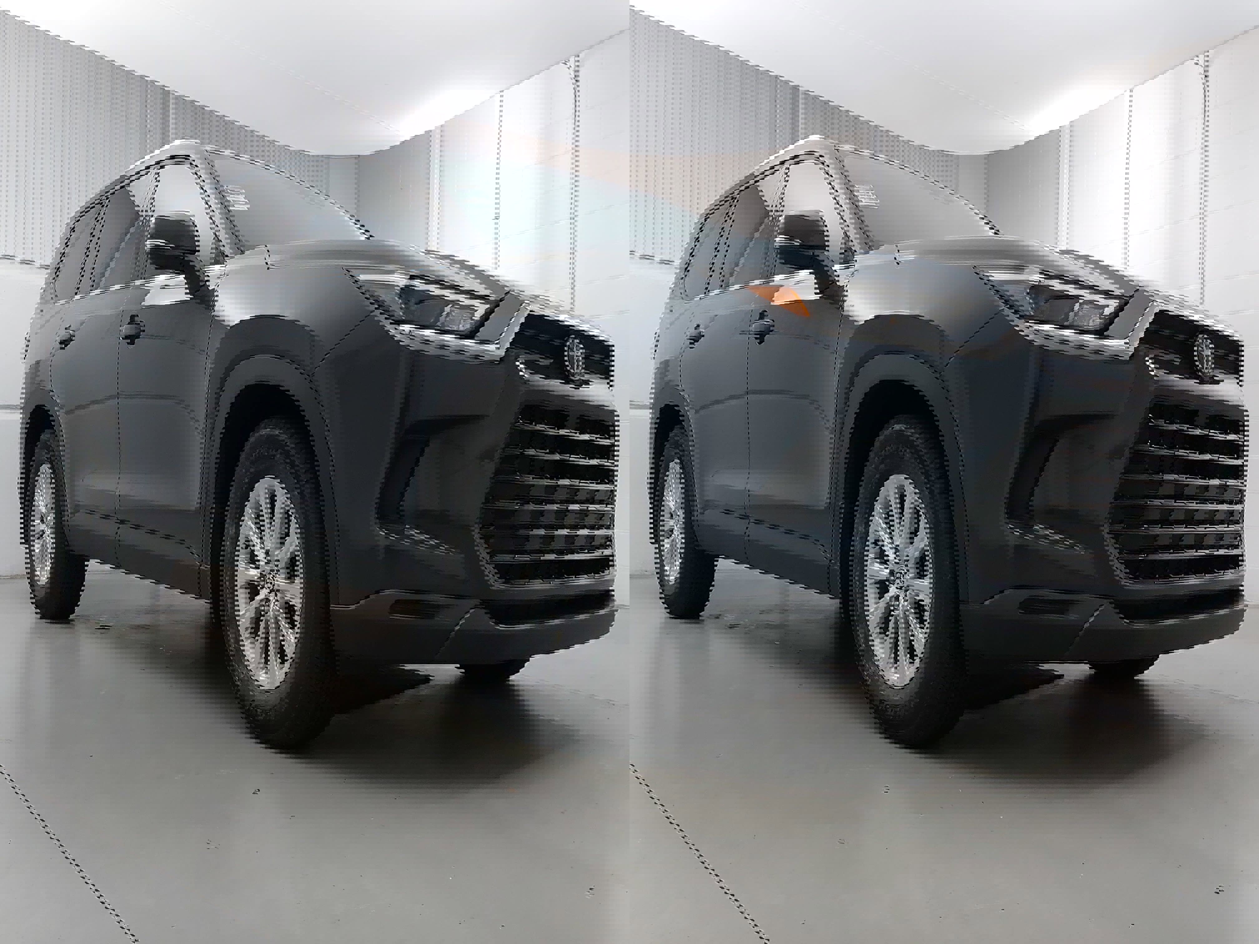 Used 2024 Toyota Grand Highlander AWD image 9