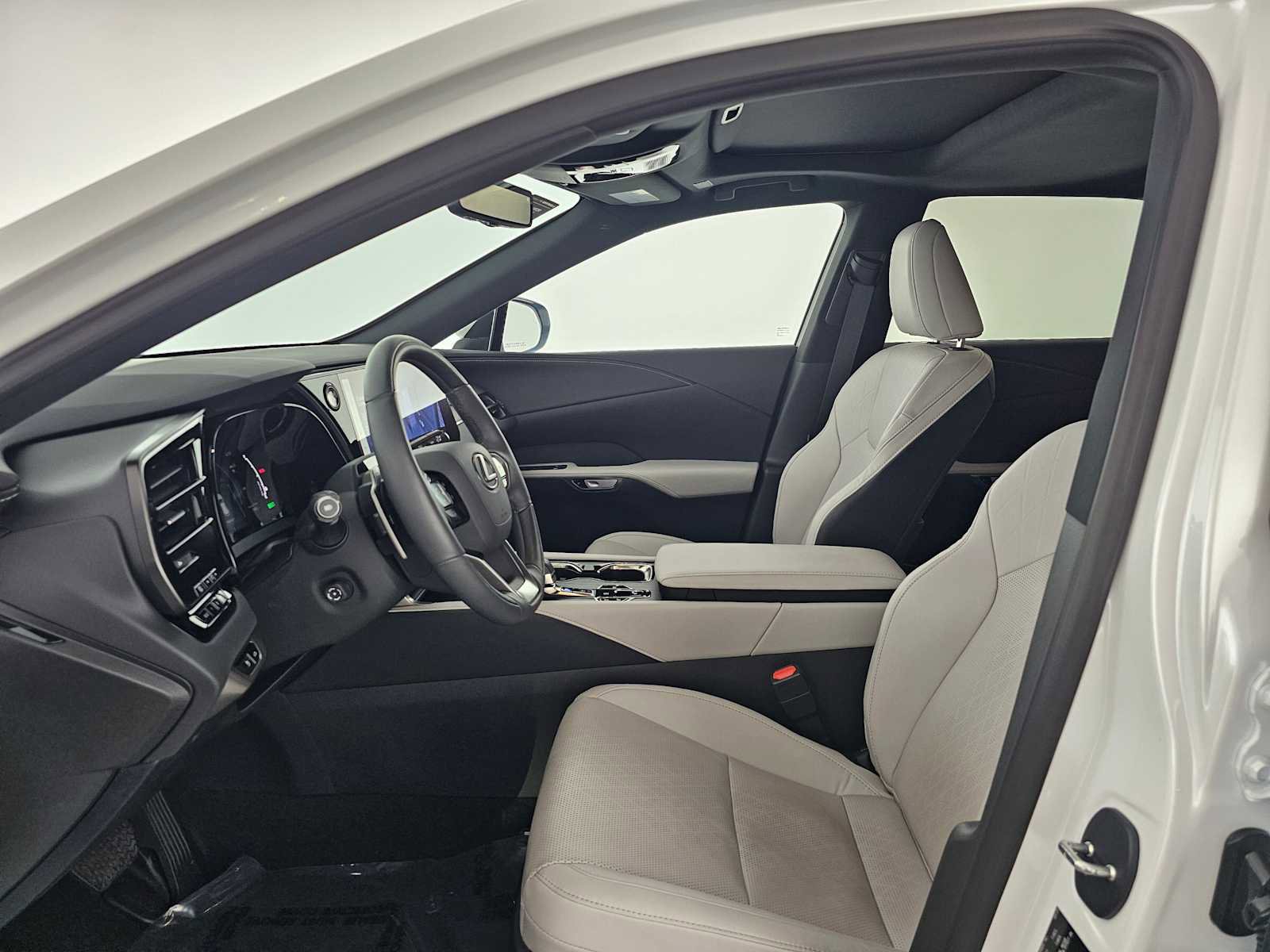 Used 2023 Lexus RX 350 Premium Plus w/ Accessory Package (Z1) image 20