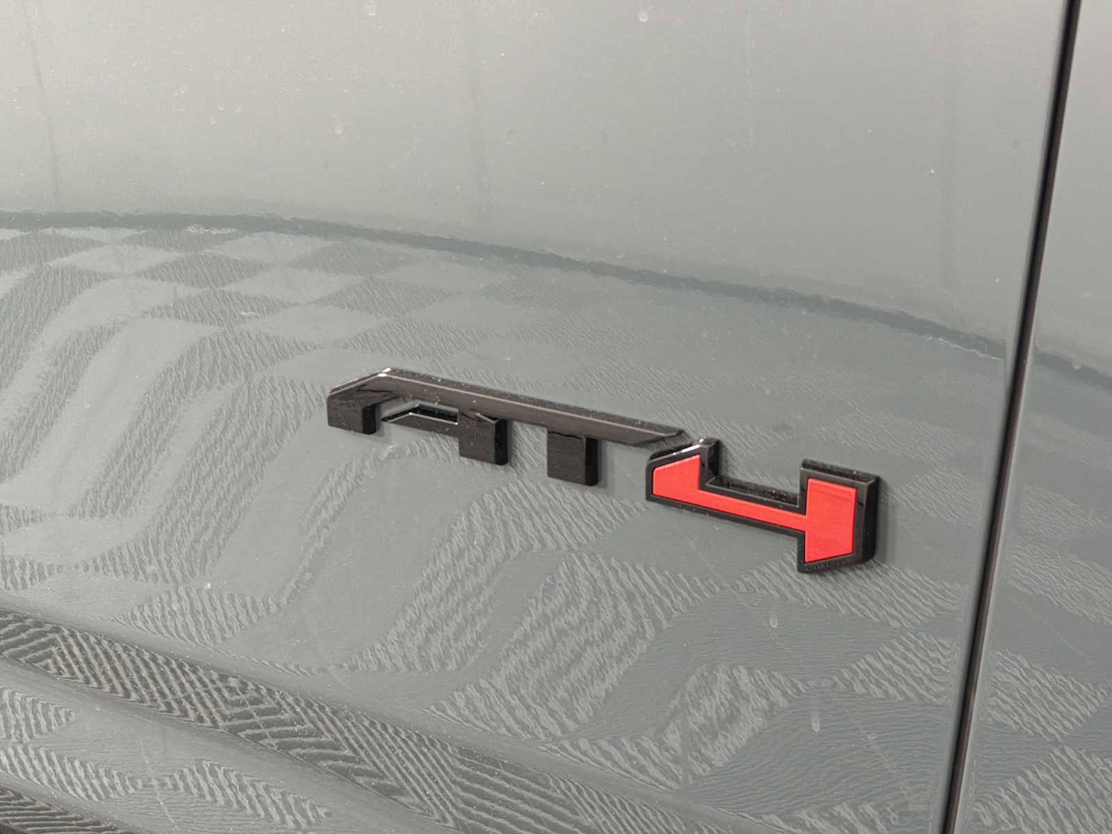 New 2026 GMC Yukon AT4 Ultimate AWD/4WD image 11