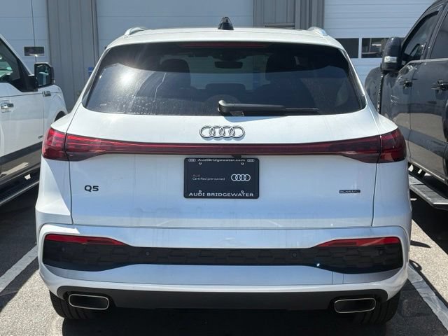 Used 2025 Audi Q5 Premium w/ Convenience Package AWD/4WD image 3