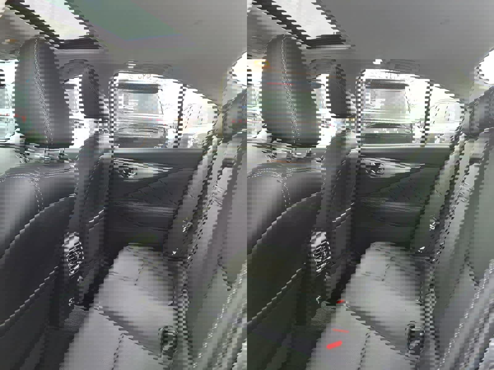 Certified 2024 INFINITI Q50 Luxe w/ Cargo Package image 14