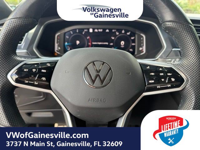 Certified 2024 Volkswagen Tiguan SEL R-Line AWD/4WD image 23