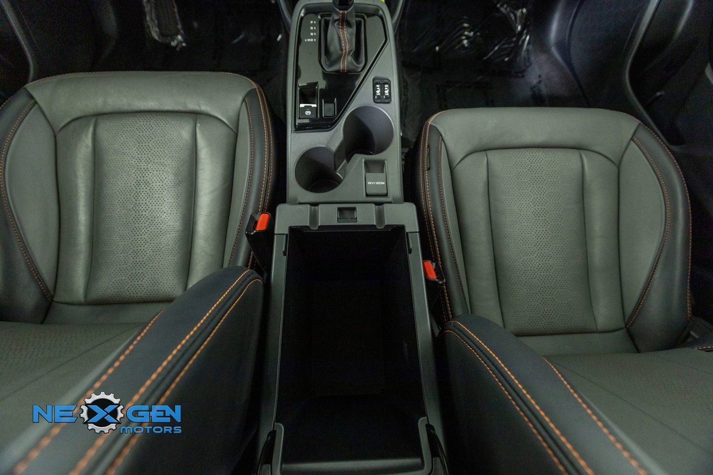 Used 2024 Subaru Crosstrek 2.5i Limited w/ Crosstrek Mirror Package image 27