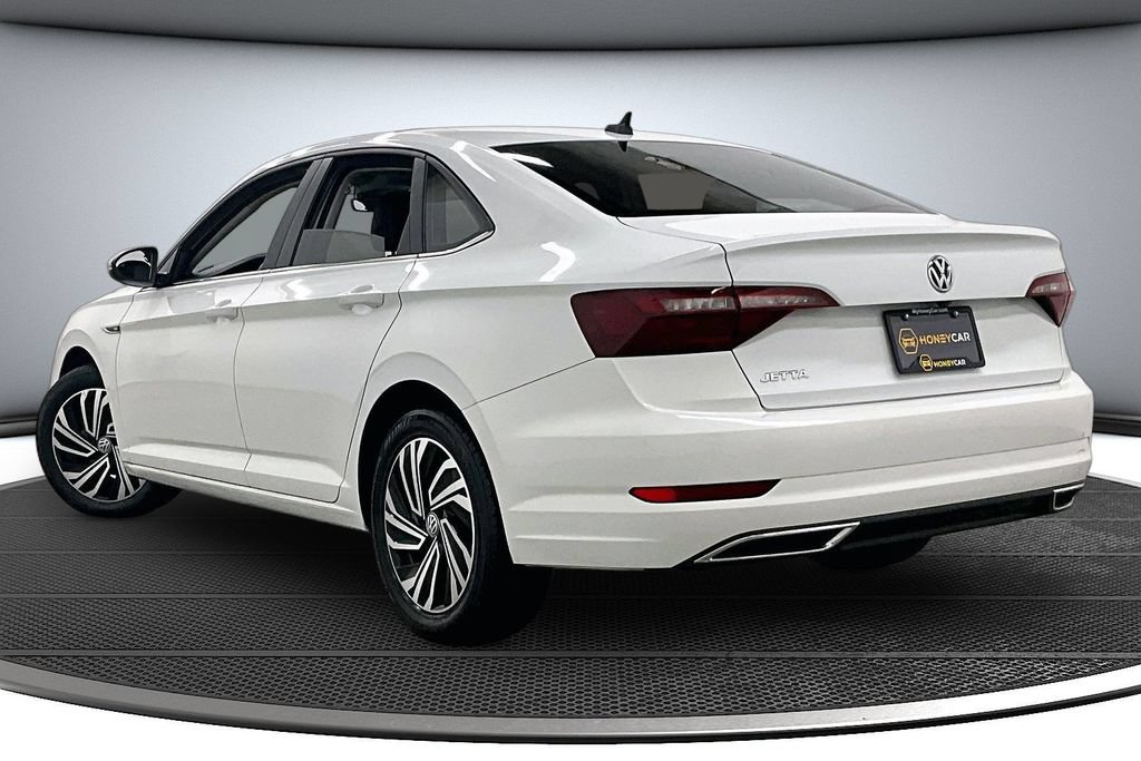 Used 2020 Volkswagen Jetta SEL Premium FWD image 4