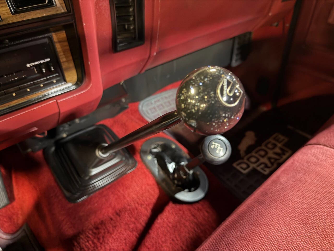 Used 1992 Dodge D/W Truck 250 image 3