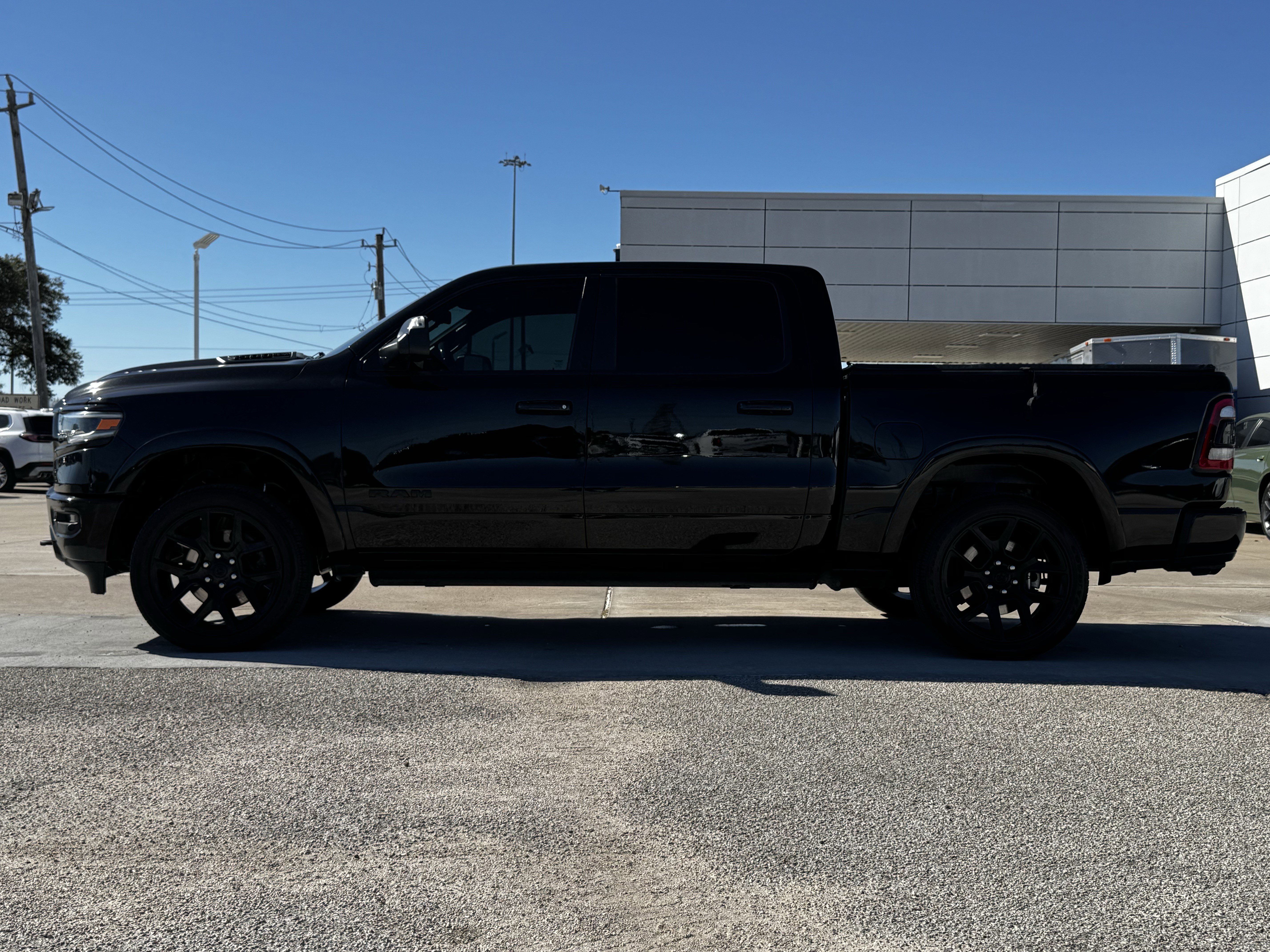 Used 2020 RAM 1500 Limited w/ Black Appearance Package image 8