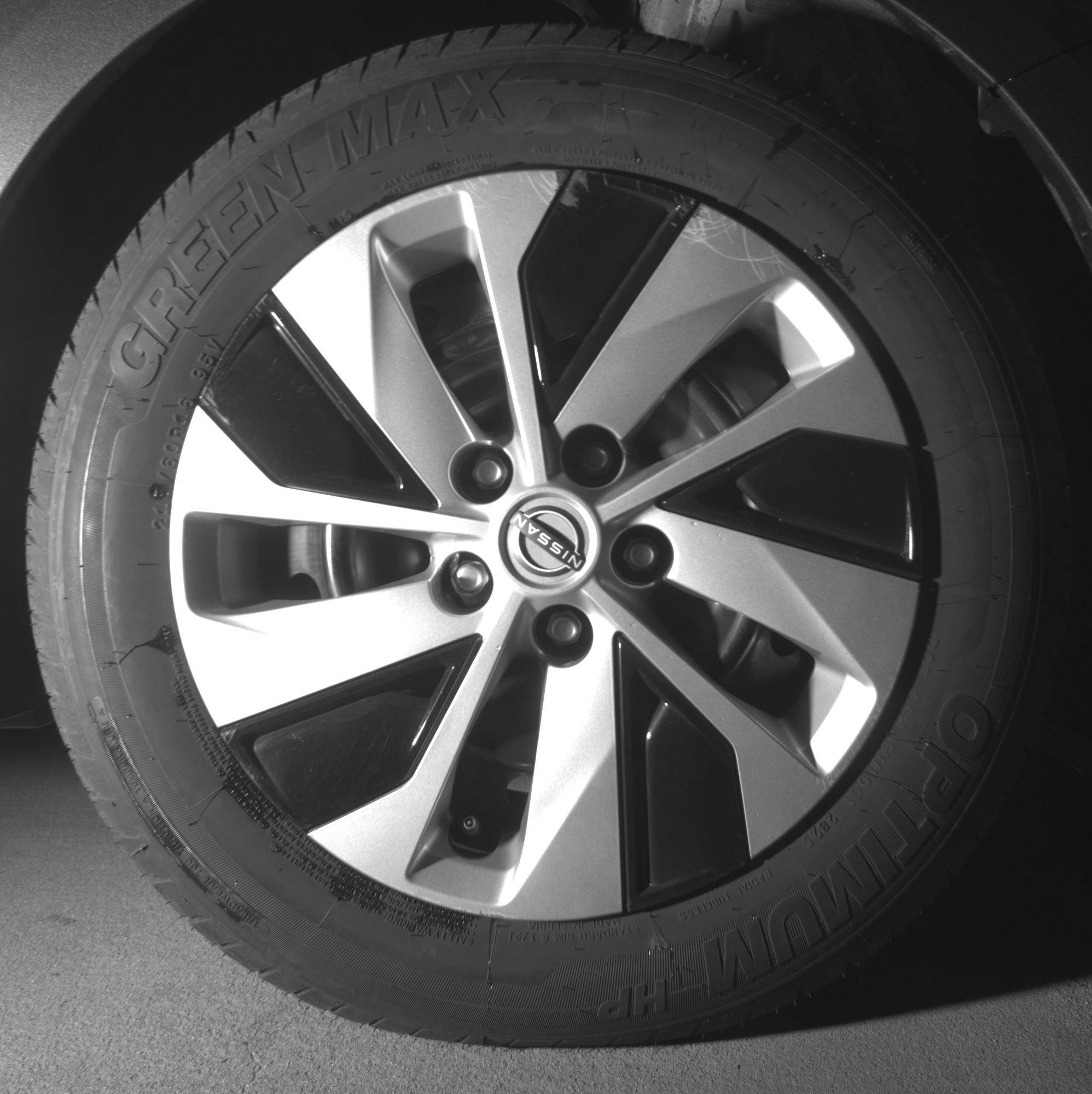 Used 2024 Nissan Altima 2.5 S image 13