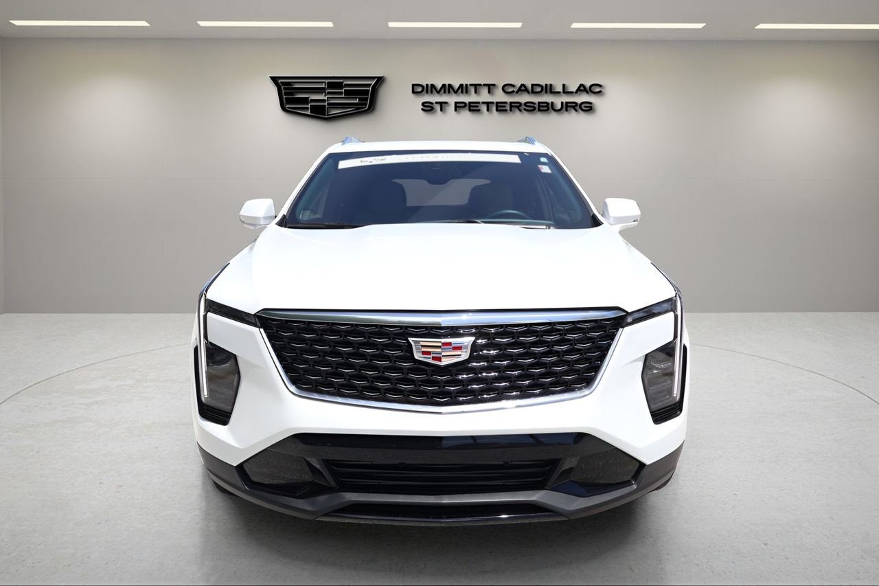 Certified 2024 Cadillac XT4 Premium Luxury image 8