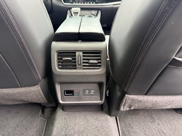 Certified 2023 Nissan Rogue SL w/ SL Premium Package AWD/4WD image 27