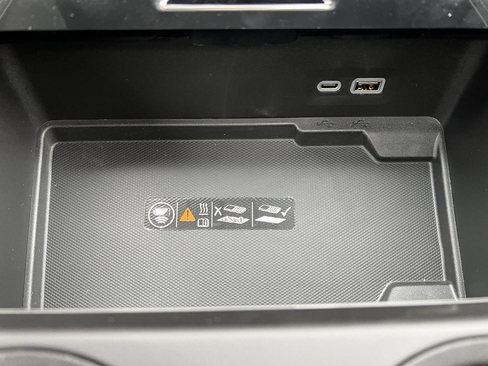 New 2026 GMC Yukon Denali w/ Sun & Power Step Package image 34