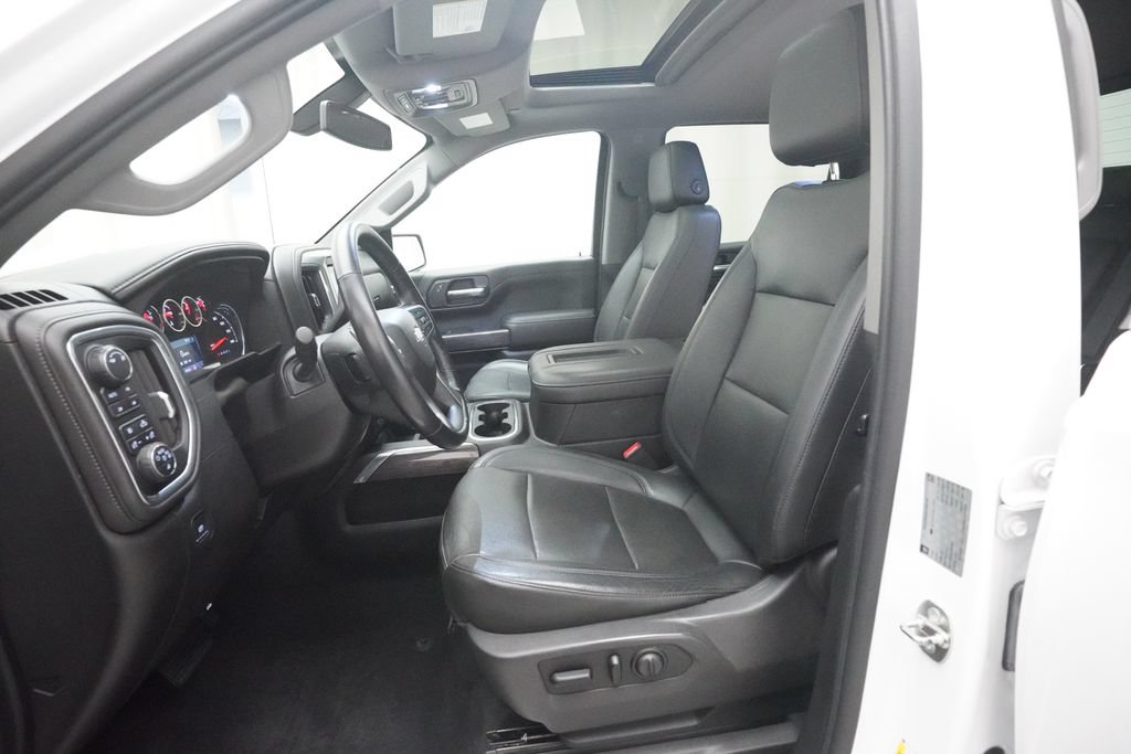 Used 2019 Chevrolet Silverado 1500 LTZ AWD/4WD image 7