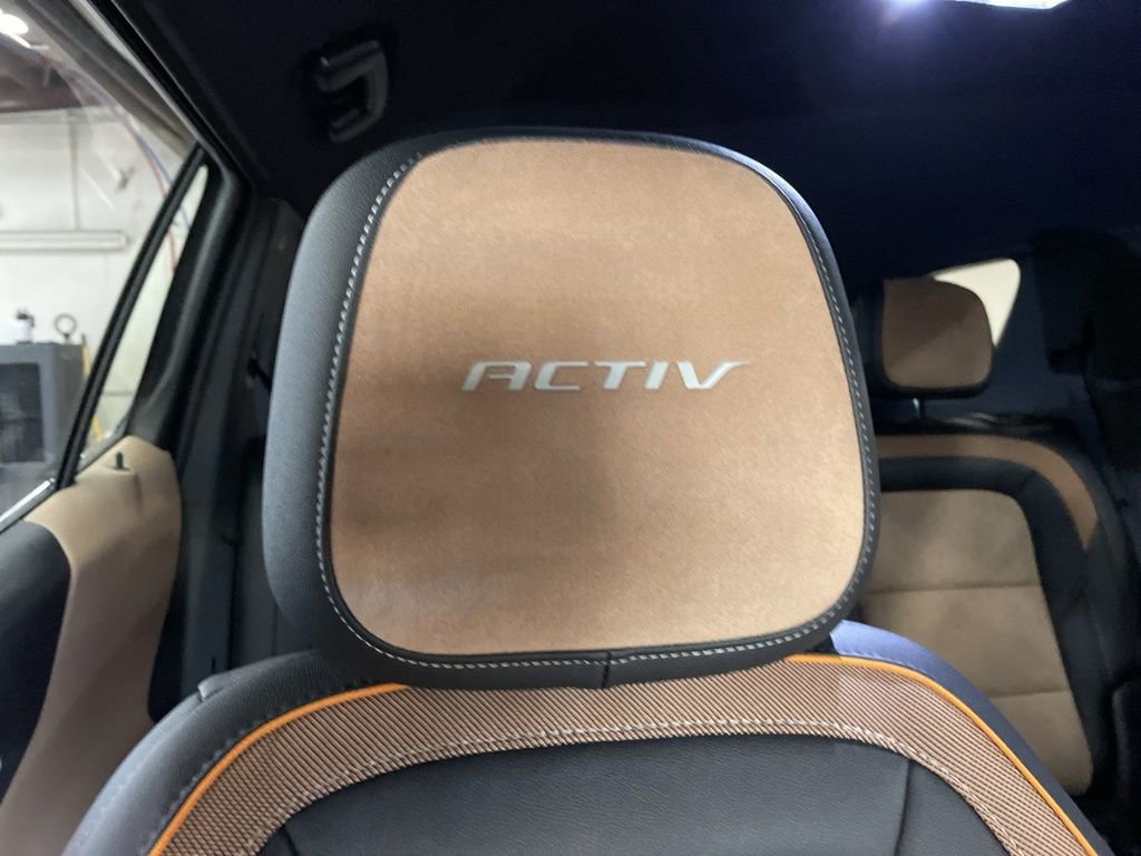 New 2026 Chevrolet Equinox ACTIV w/ Convenience Package III AWD/4WD image 33