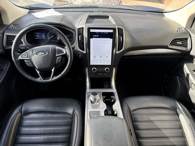 Used 2024 Ford Edge SEL image 6