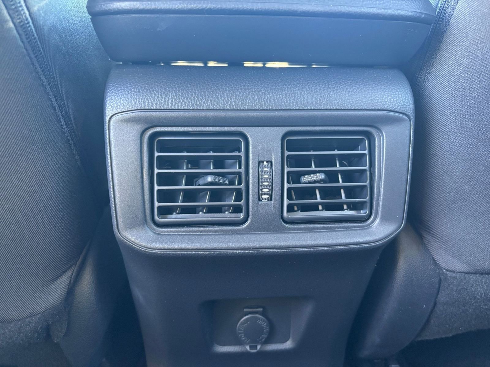 Used 2025 Toyota RAV4 LE image 23