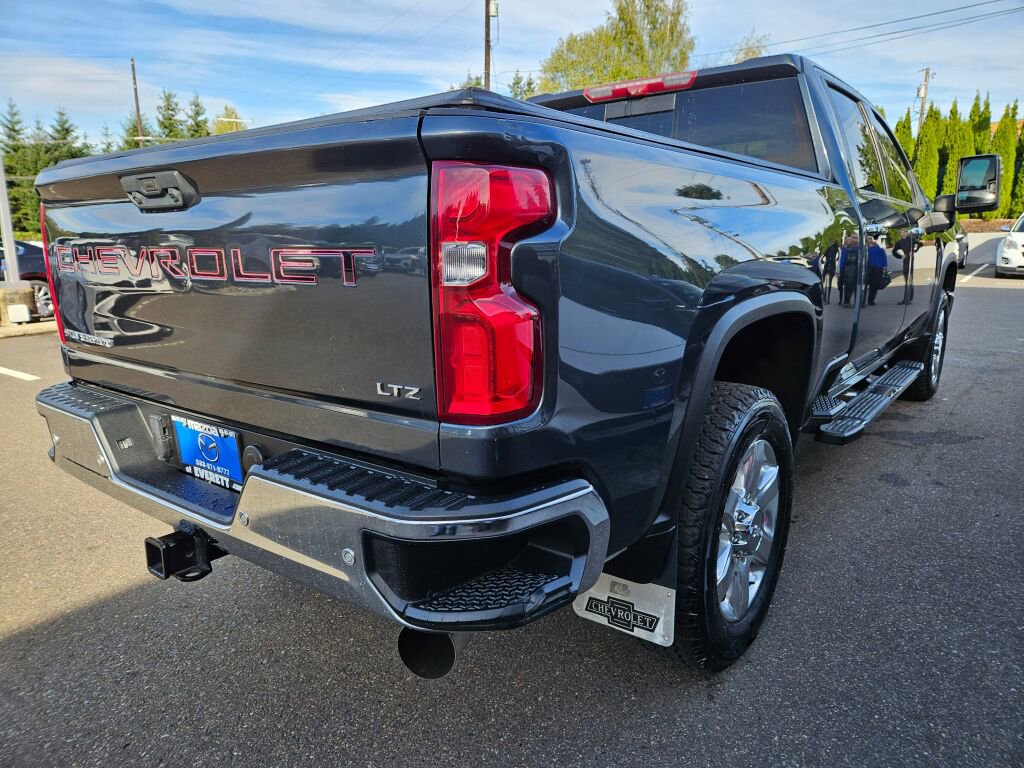 Used 2020 Chevrolet Silverado 3500 LTZ w/ LTZ Premium Package image 4