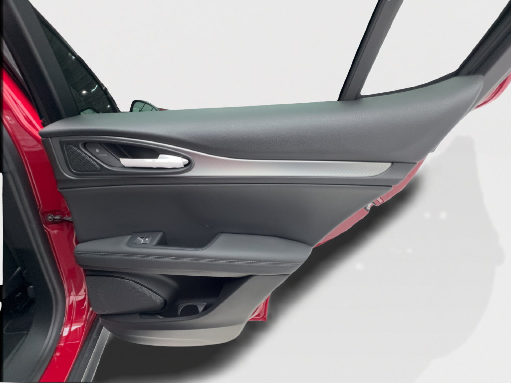 New 2026 Alfa Romeo Stelvio Sprint AWD/4WD image 35