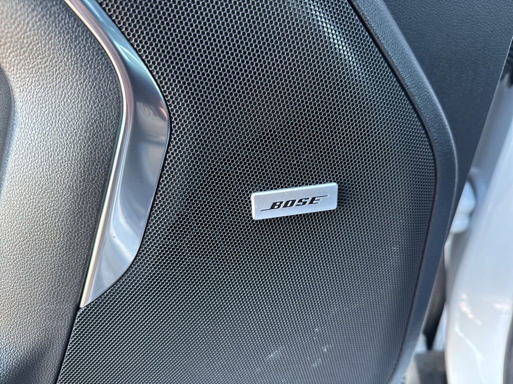 Used 2022 Chevrolet Suburban Z71 image 17