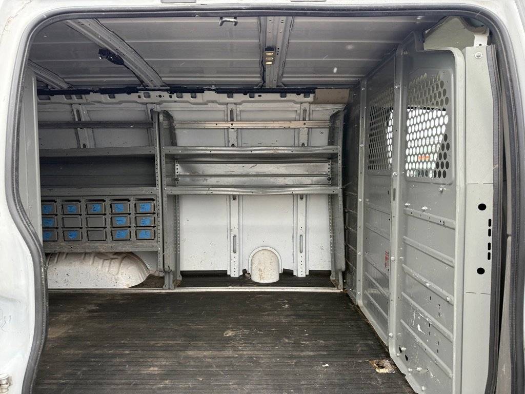 Used 2021 Chevrolet Express 2500 w/ Driver Convenience Package image 18