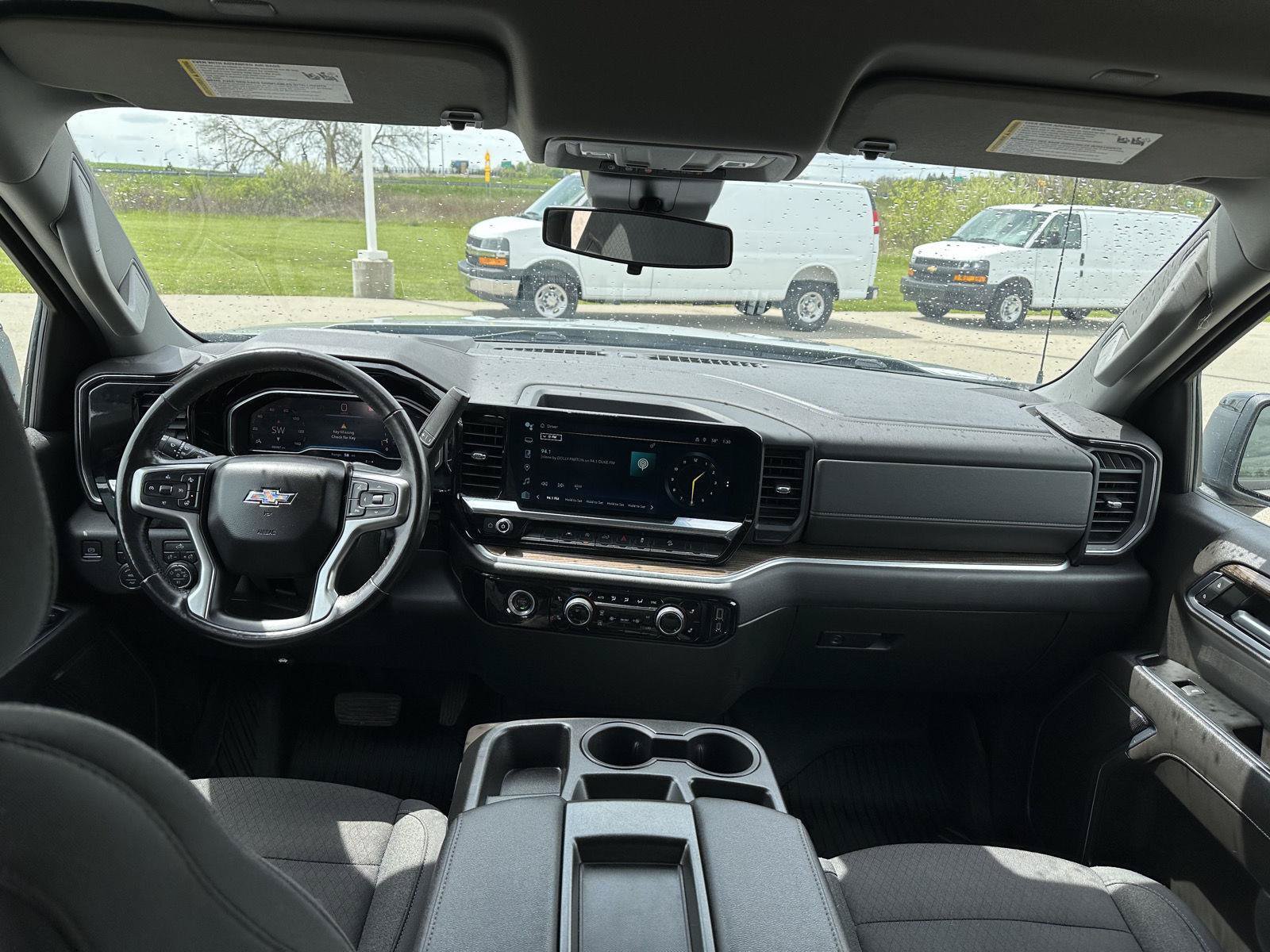 Used 2022 Chevrolet Silverado 1500 RST AWD/4WD image 14