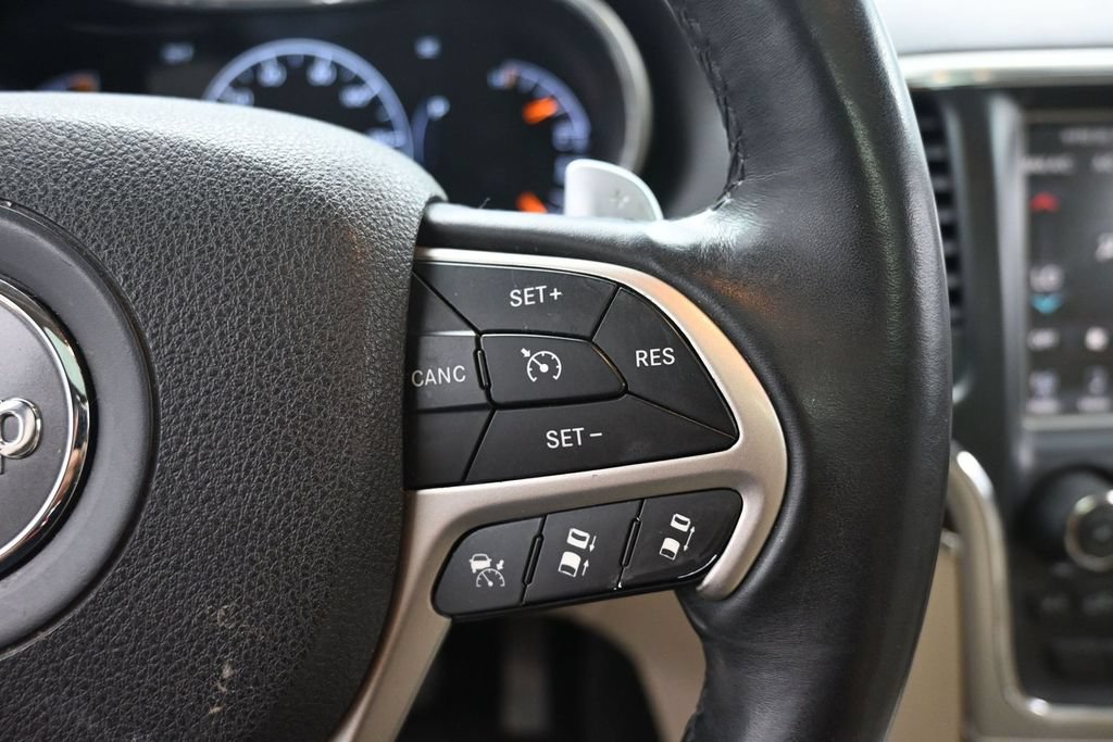 Used 2014 Jeep Grand Cherokee Limited w/ Luxury Group II AWD/4WD image 20
