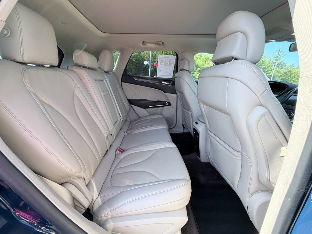 Used 2018 Lincoln MKC Reserve w/ Lincoln MKC Climate Package image 27