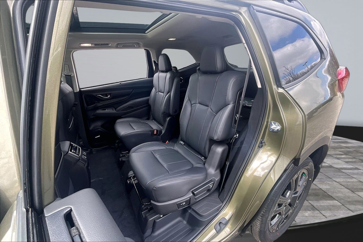 New 2026 Subaru Ascent Bronze Edition image 10