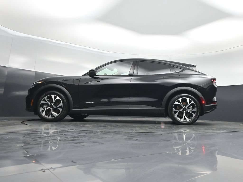 Certified 2024 Ford Mustang Mach-E Select RWD image 8