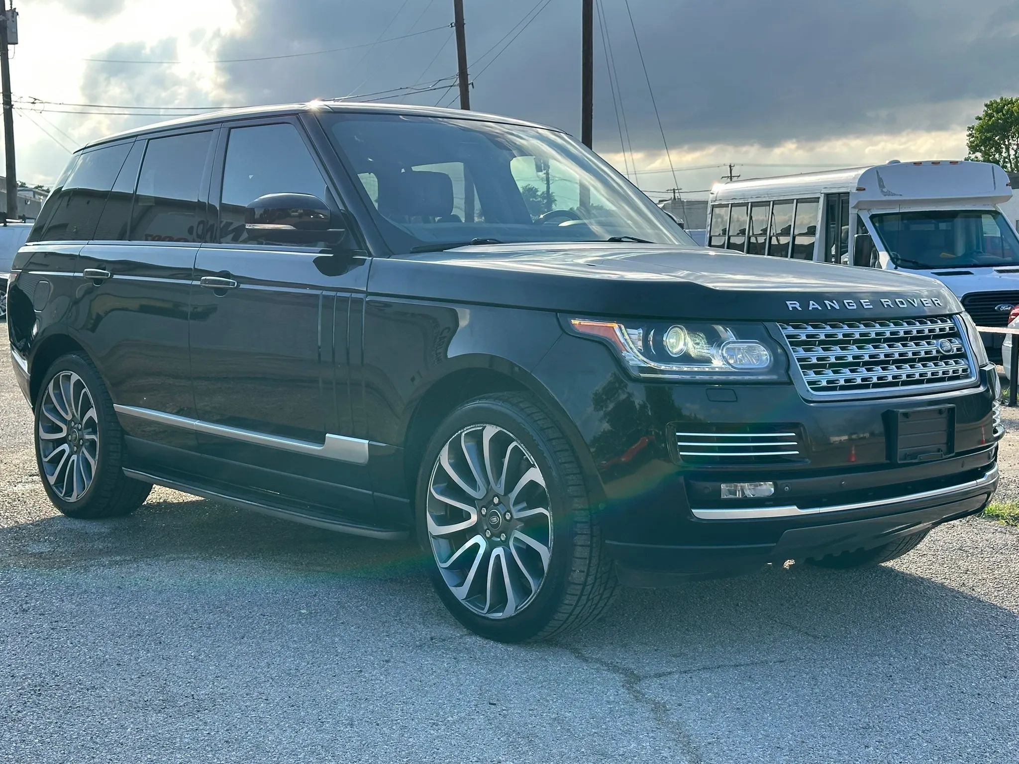 Used 2014 Land Rover Range Rover Autobiography AWD/4WD image 9
