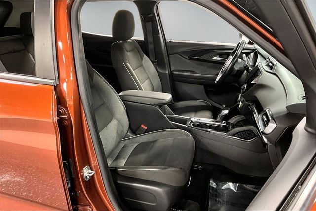 Used 2021 Chevrolet TrailBlazer LT image 27