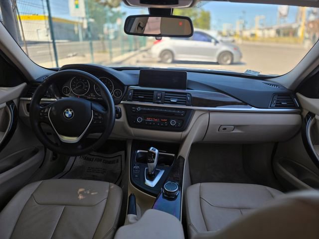 Used 2015 BMW 328i Sedan RWD image 31