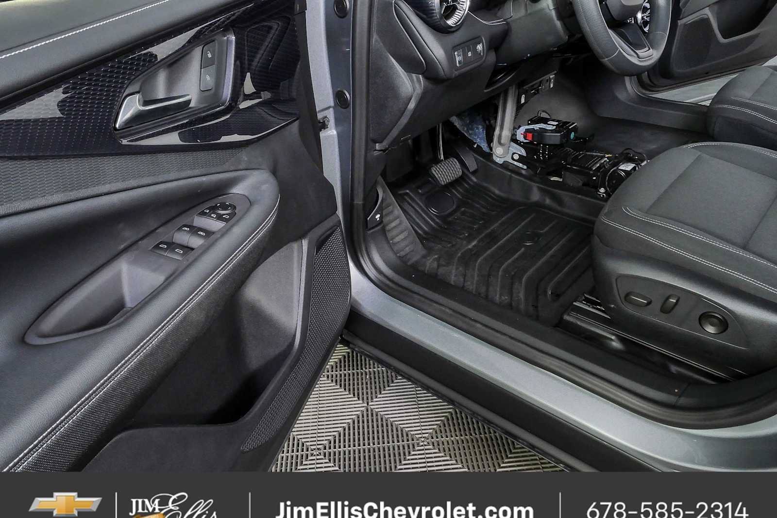 New 2024 Chevrolet Blazer EV AWD Police image 7