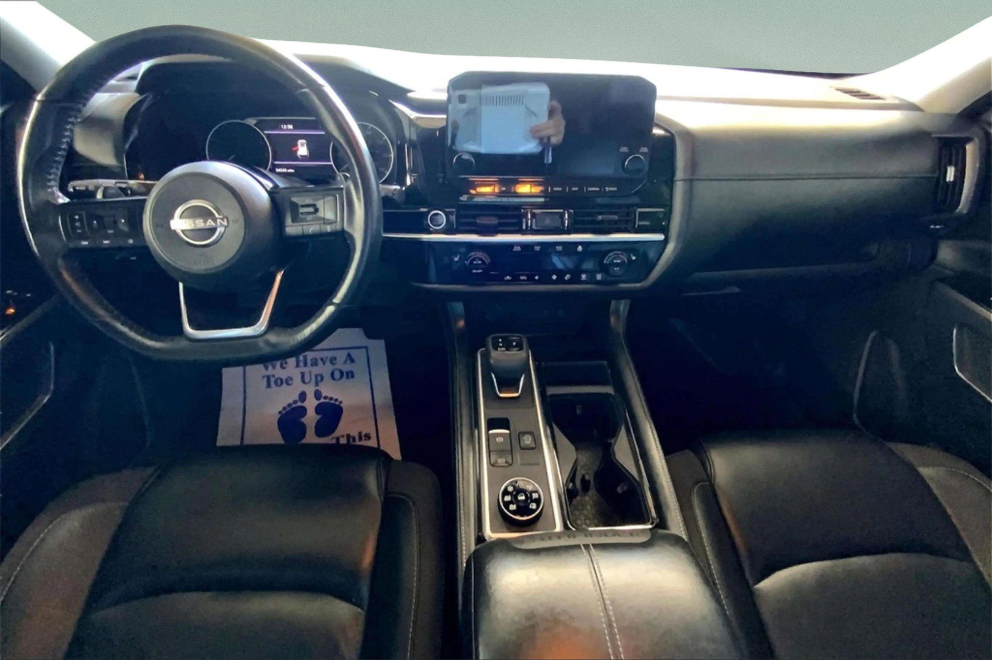 Used 2023 Nissan Pathfinder SL image 21