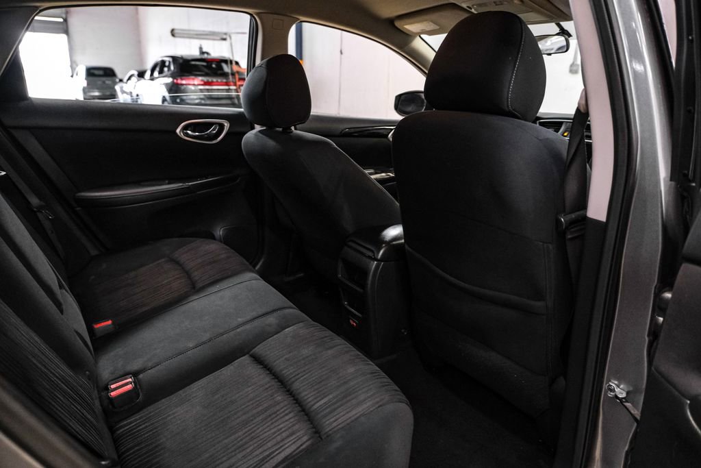 Used 2019 Nissan Sentra SV FWD image 36