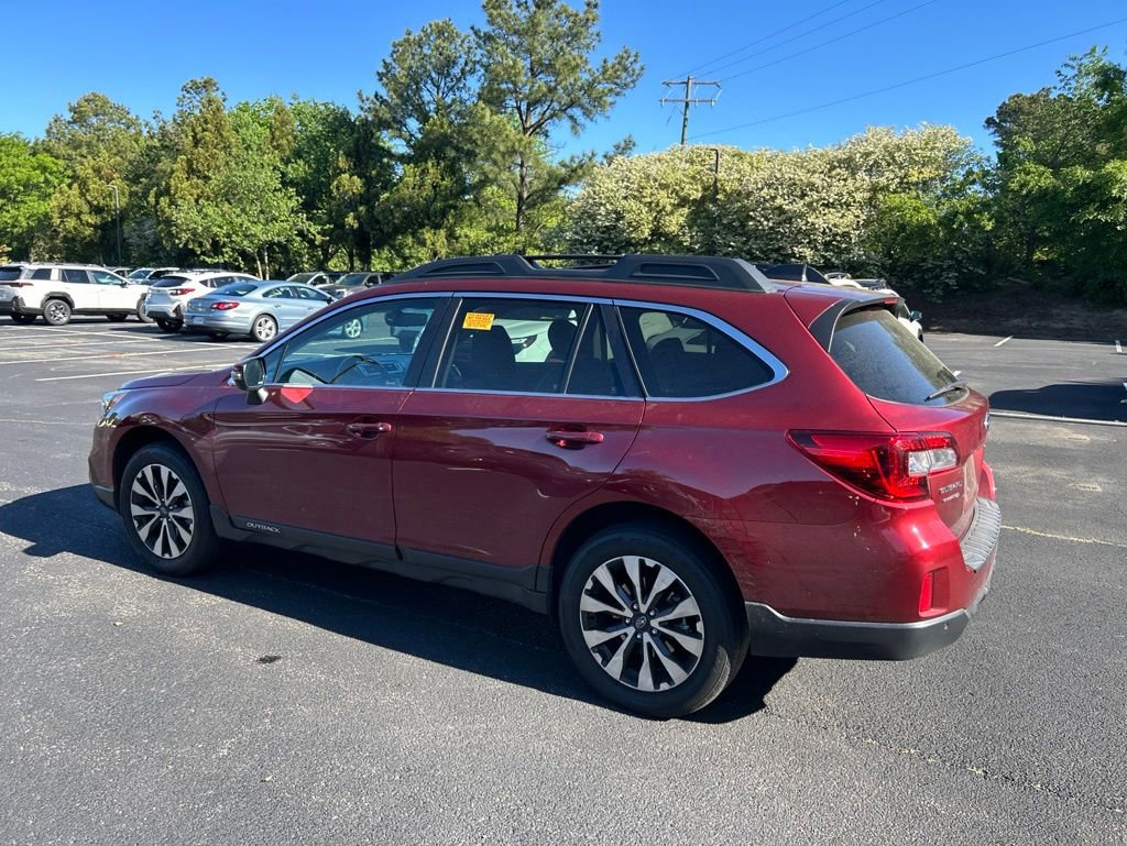Used 2017 Subaru Outback 2.5i Limited AWD/4WD image 8