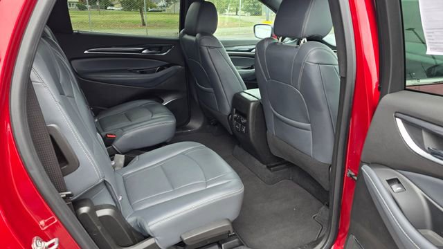 Used 2024 Buick Enclave Premium image 12