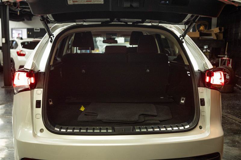 Used 2020 Lexus NX 300 FWD image 7
