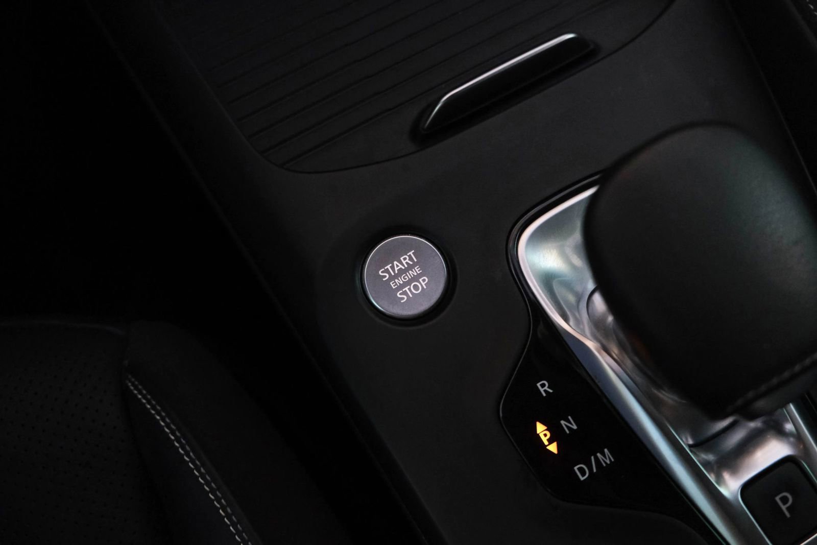 Used 2022 INFINITI QX50 Sensory image 38