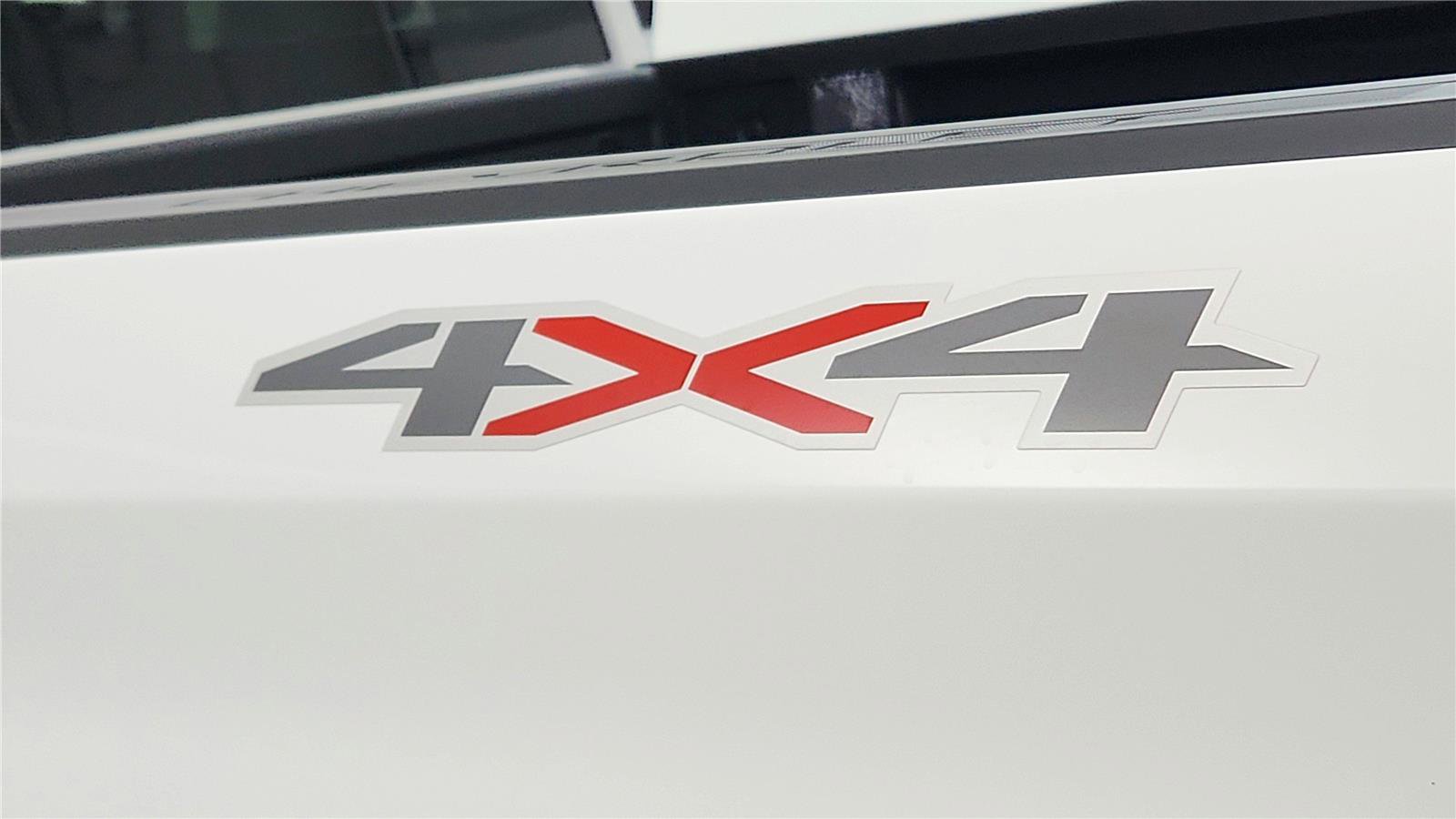 Used 2026 Chevrolet Silverado 1500 LT w/ Protection Package AWD/4WD image 33