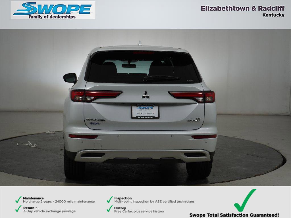 New 2025 Mitsubishi Outlander SE image 4