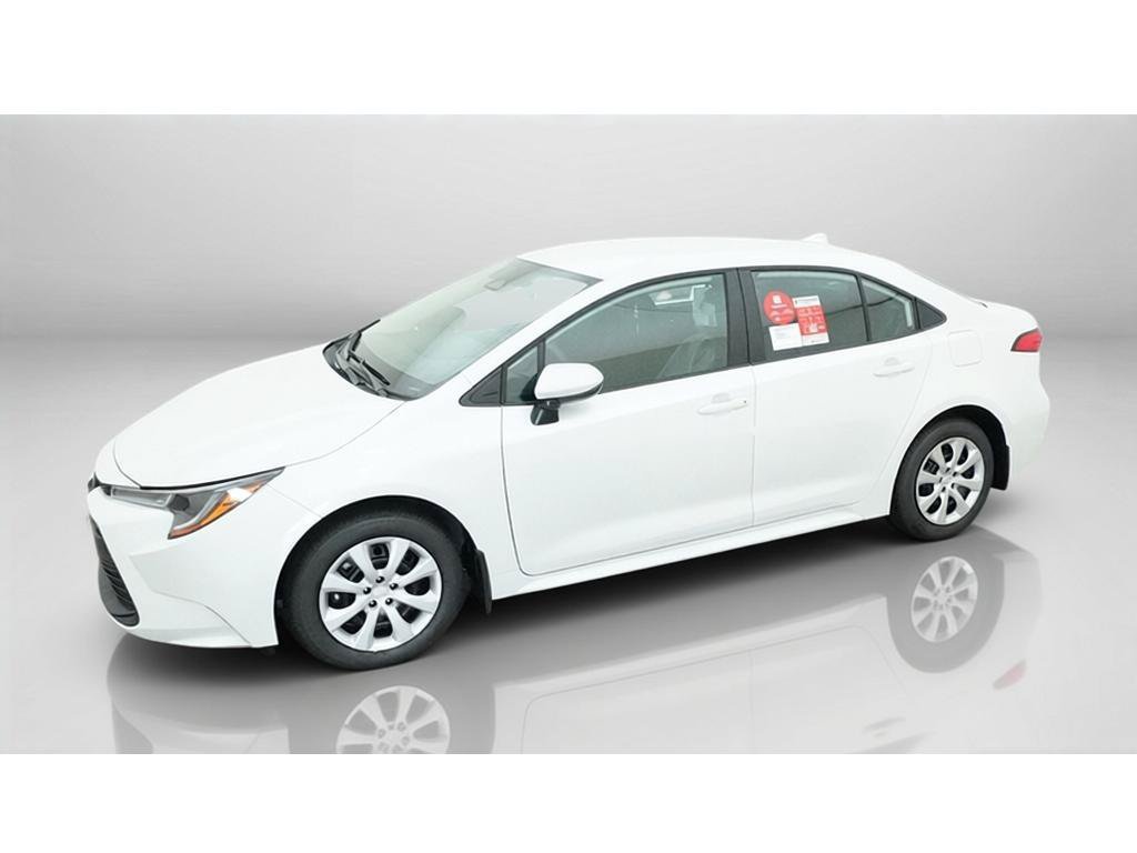 New 2027 Toyota Corolla LE FWD image 2