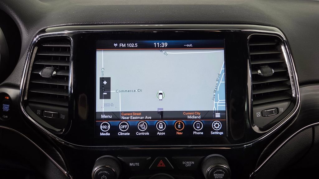 Used 2020 Jeep Grand Cherokee Limited w/ Trailer Tow Group IV AWD/4WD image 26