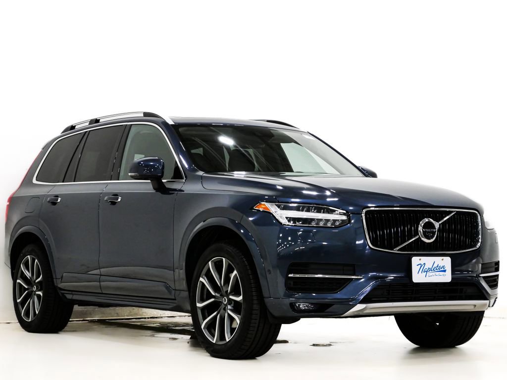 Used 2018 Volvo XC90 T6 Momentum w/ Convenience Package AWD/4WD image 1