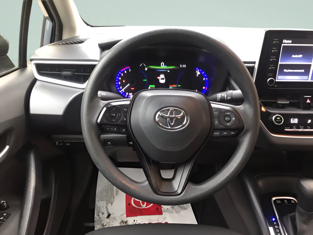 Used 2021 Toyota Corolla LE FWD image 12