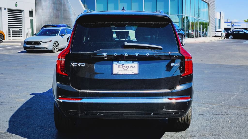 New 2026 Volvo XC90 B6 Plus w/ Protection Package Premier image 31