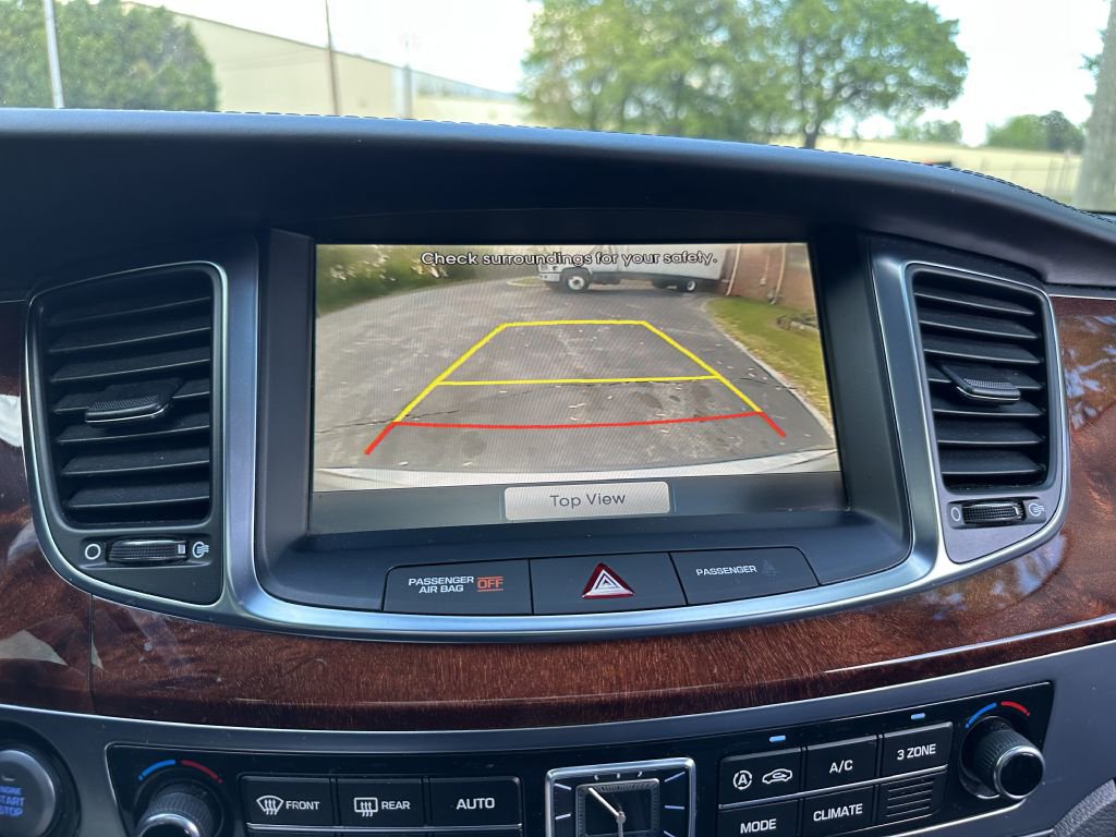Used 2015 Hyundai Equus Signature RWD image 39